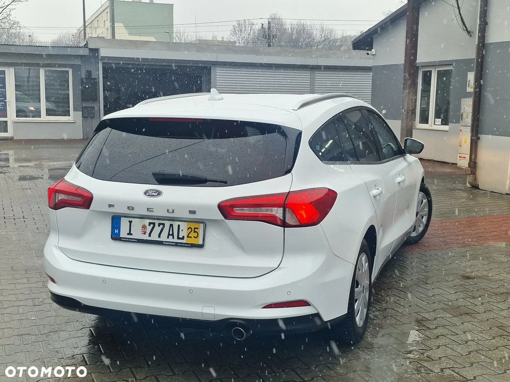 Ford Focus 1.5 TDCi DPF Start-Stopp-System Titanium - 6