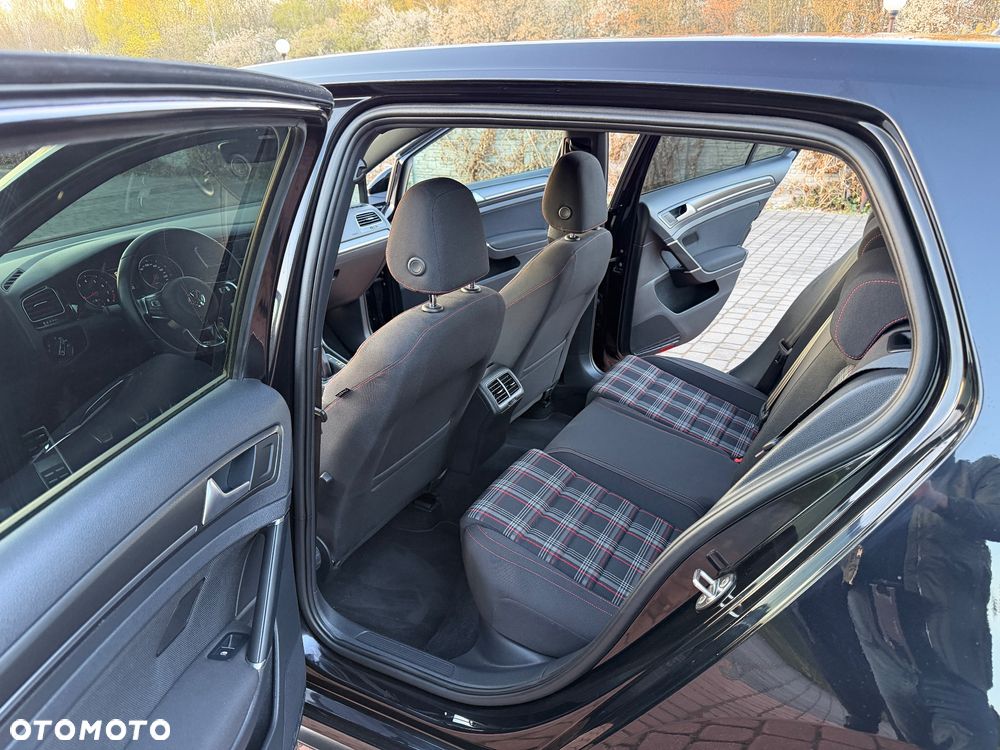 Volkswagen Golf 2.0 TSI BMT GTI Performance - 21