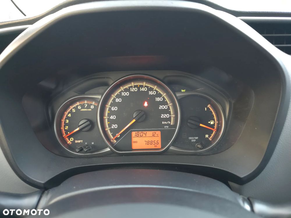 Toyota Yaris 1.33 Premium EU6 - 22