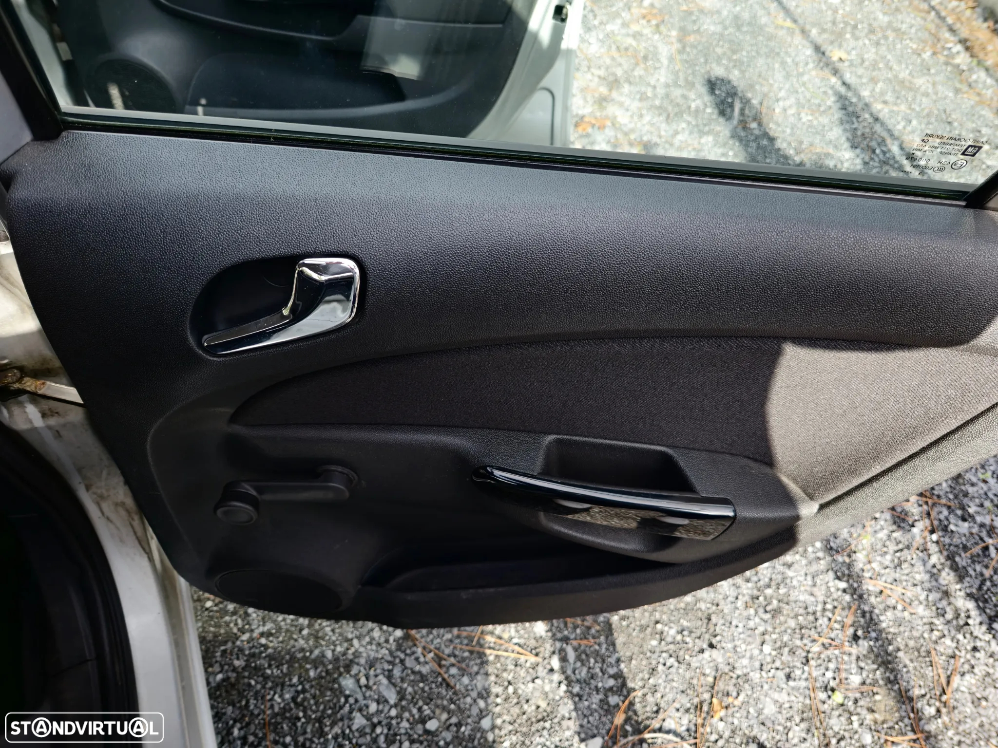 Opel Corsa 1.3 CDTI DPF Active - 26