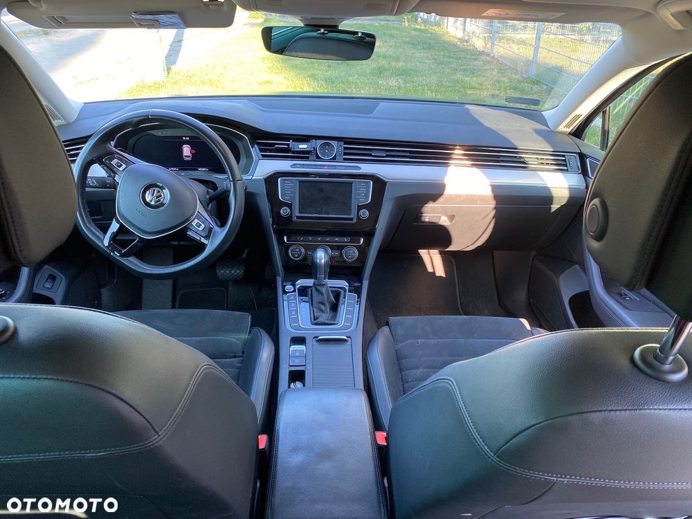 Volkswagen Passat 2.0 TDI BMT Highline DSG - 9