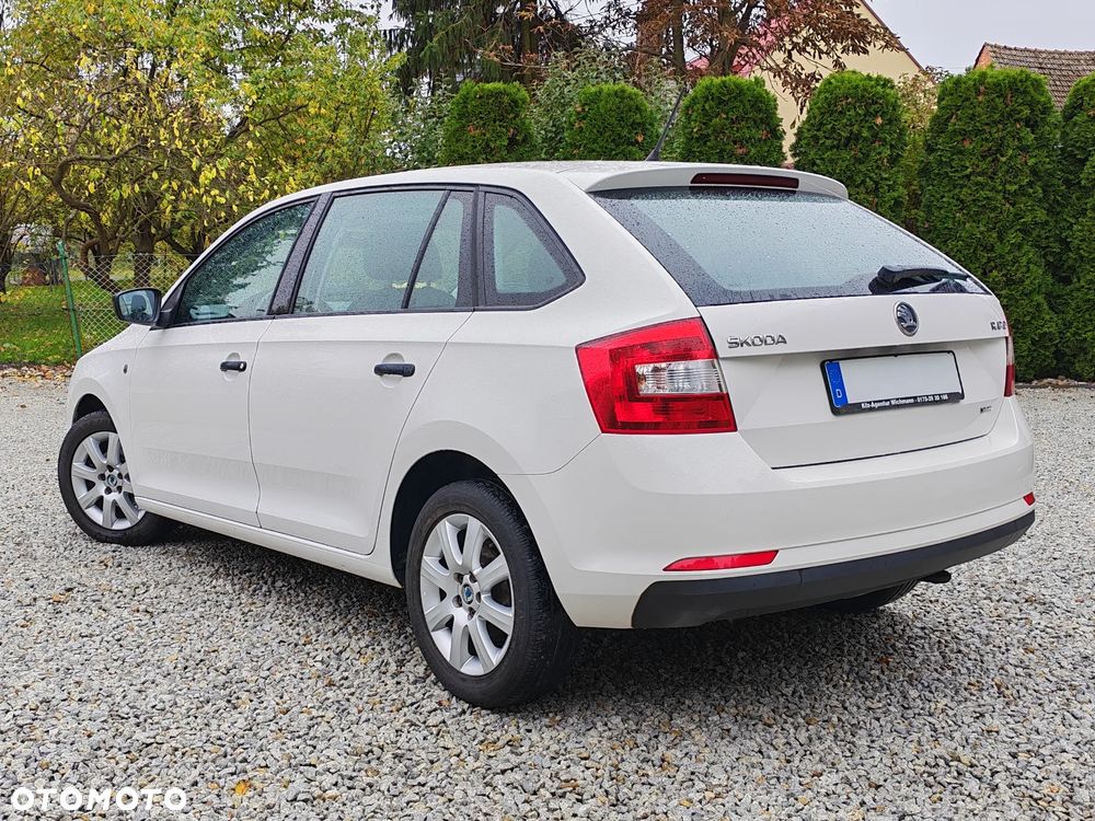 Skoda Rapid 2014 photo 3