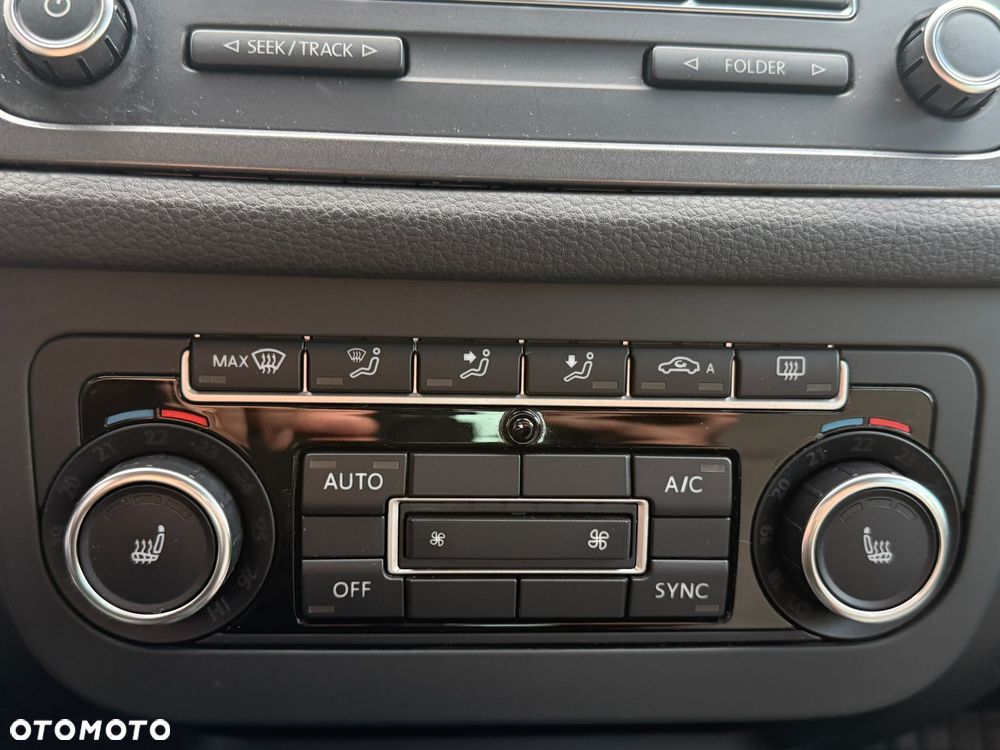 Volkswagen Tiguan - 21