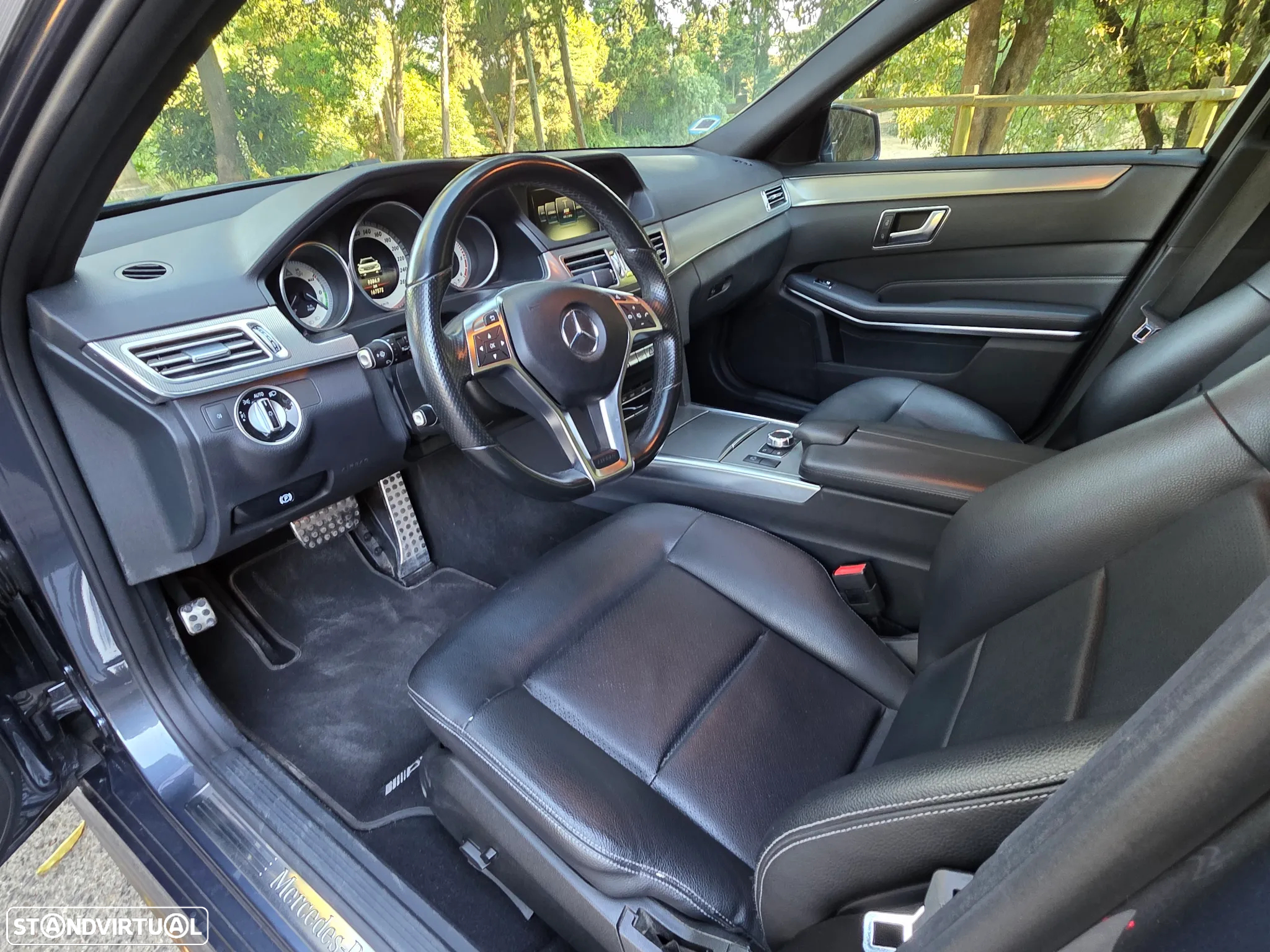 Mercedes-Benz E 300 Bluetec Hybrid Avantgarde - 17