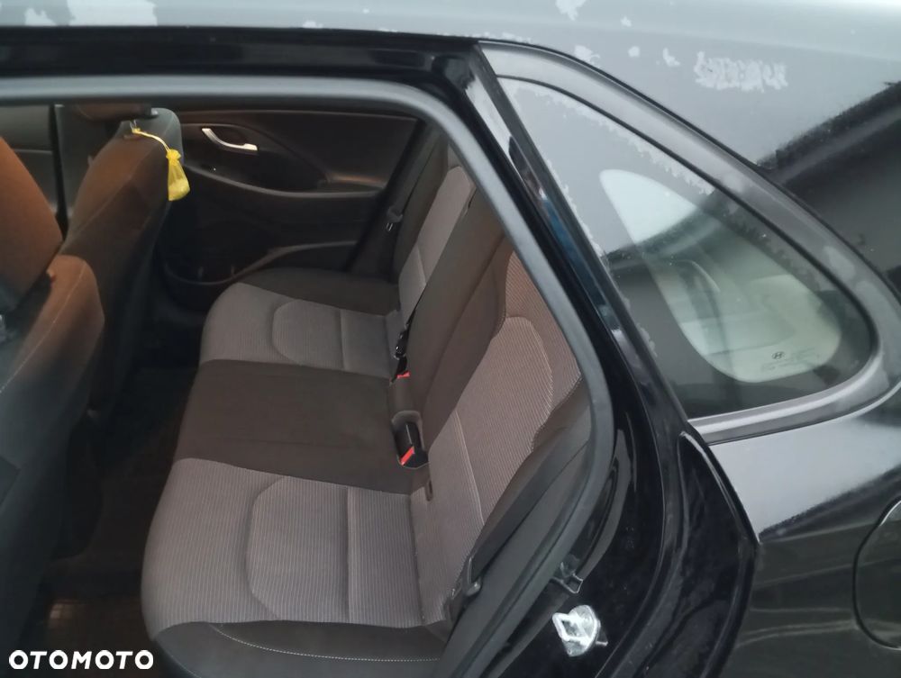 Hyundai i30 - 12