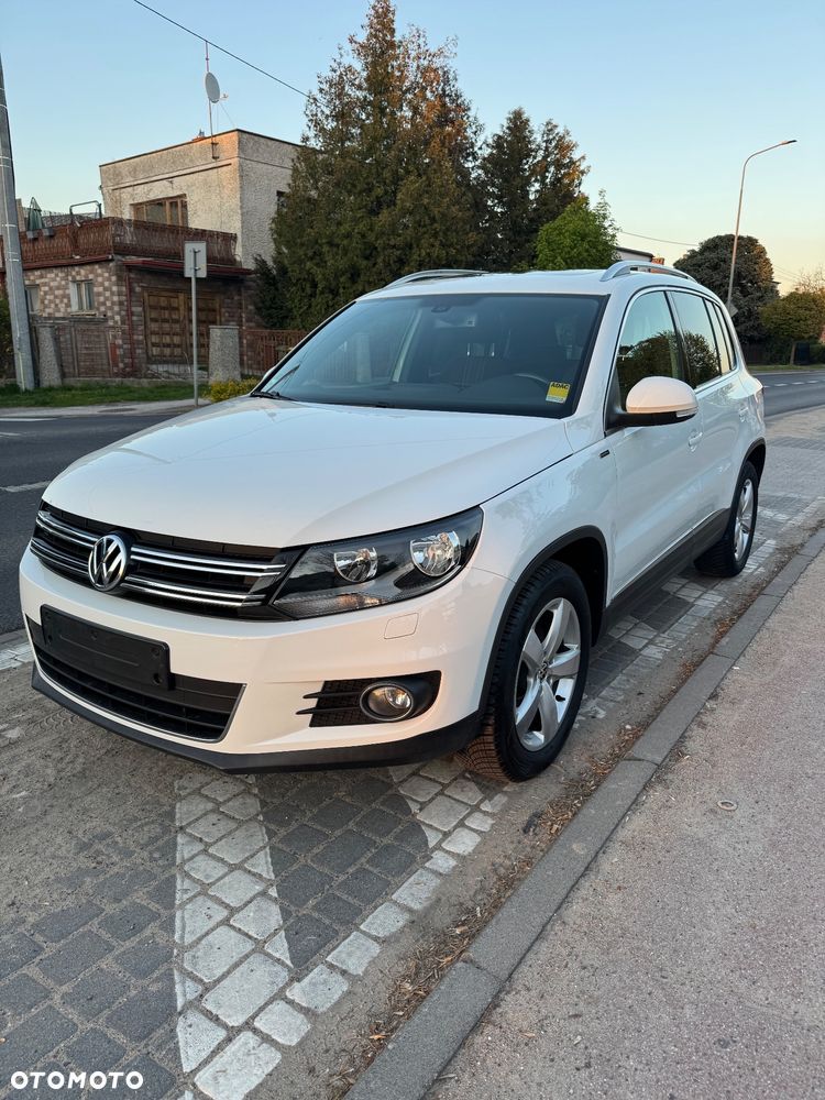 Volkswagen Tiguan 2.0 TDI DPF BlueMotion Technology Lounge Sport & Style - 1