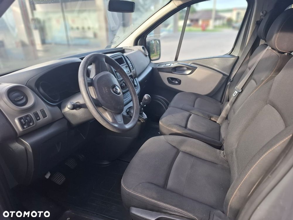 Renault Trafic 1.6 dCi - 13