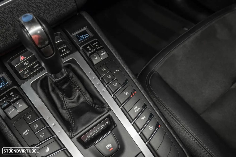 Porsche Macan - 17