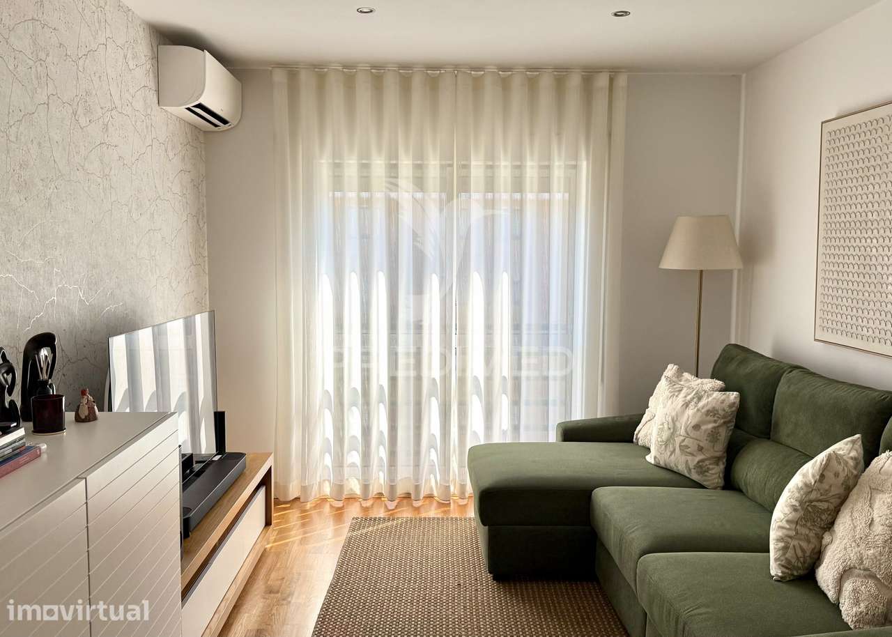 Apartamento T2 em São Domingos de Benfica - Grande imagem: 3/24