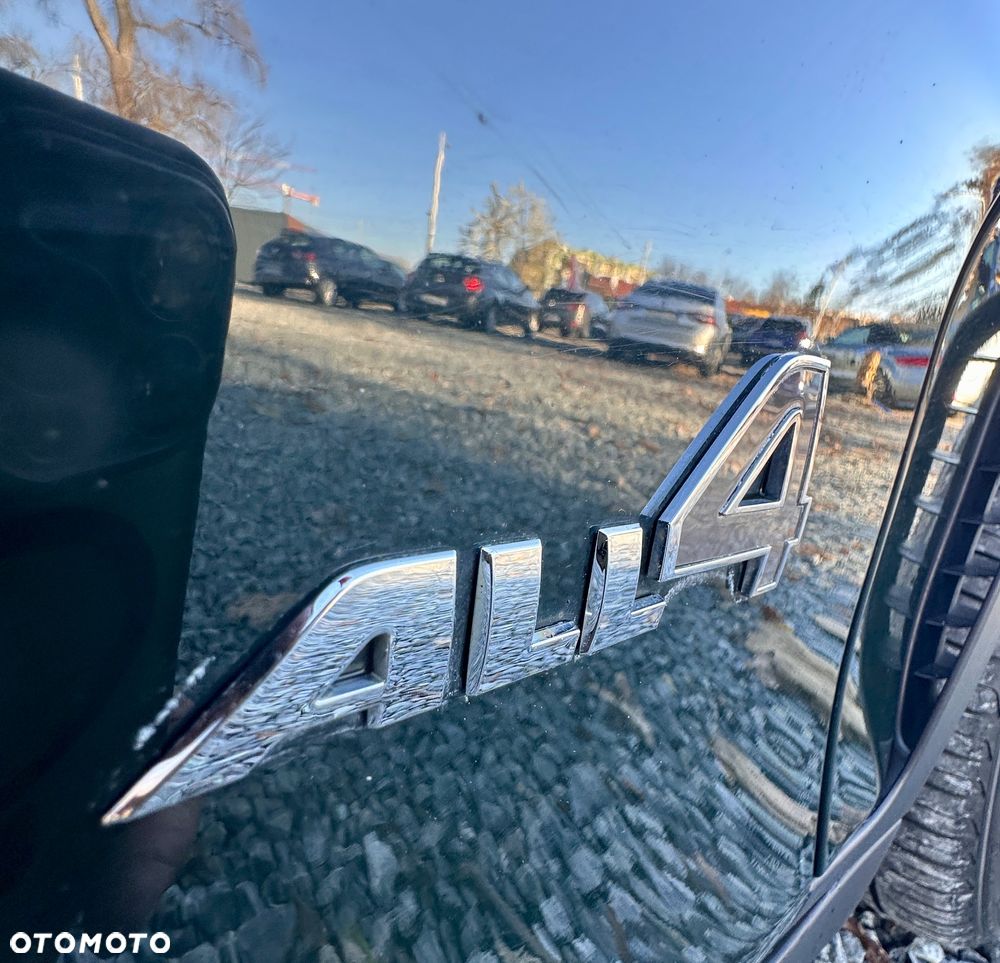 MINI John Cooper Works Clubman All4 Sport-Aut - 11