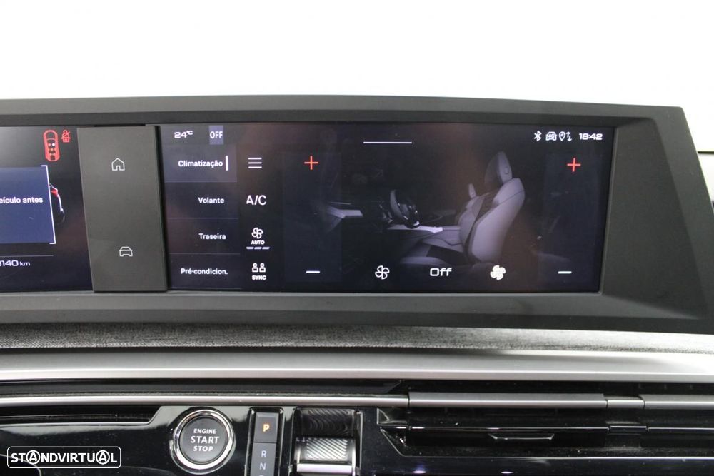 Peugeot E-5008 210 Allure Business - 32