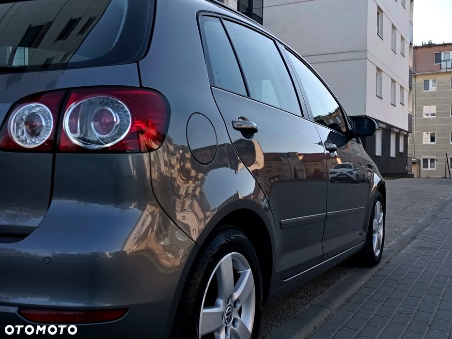 Volkswagen Golf Plus 1.6 TDI BlueMot Comfortline - 16
