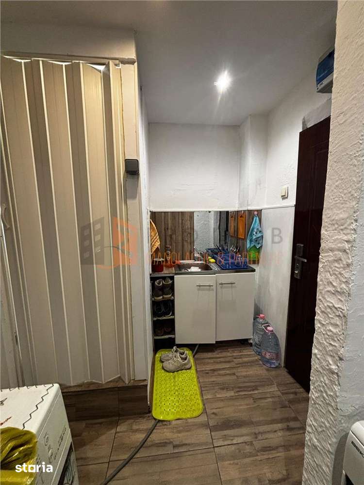 Camera de camin zona Micro 14 - Imagine principală: 4/5