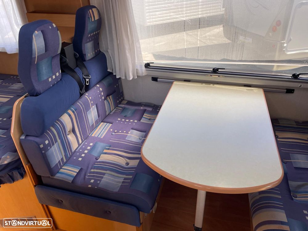 Roller Team Auto-Roller 215 - Autocaravana - 9