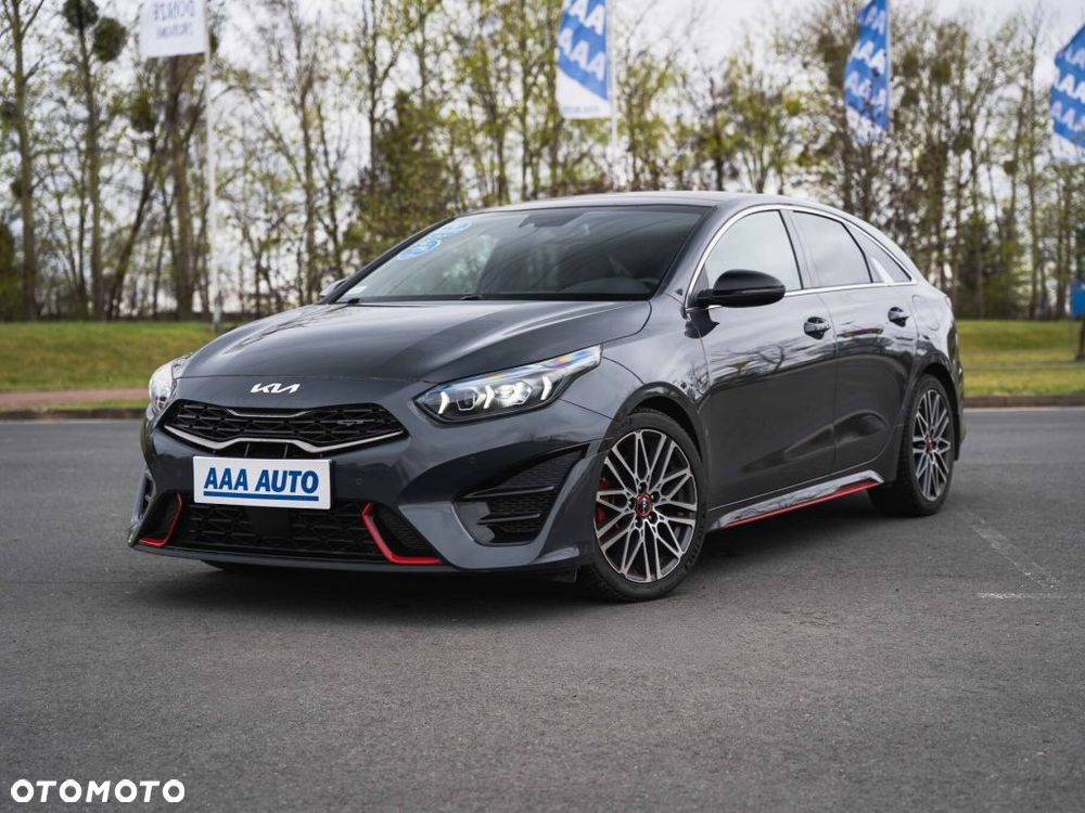 Kia ProCeed - 2