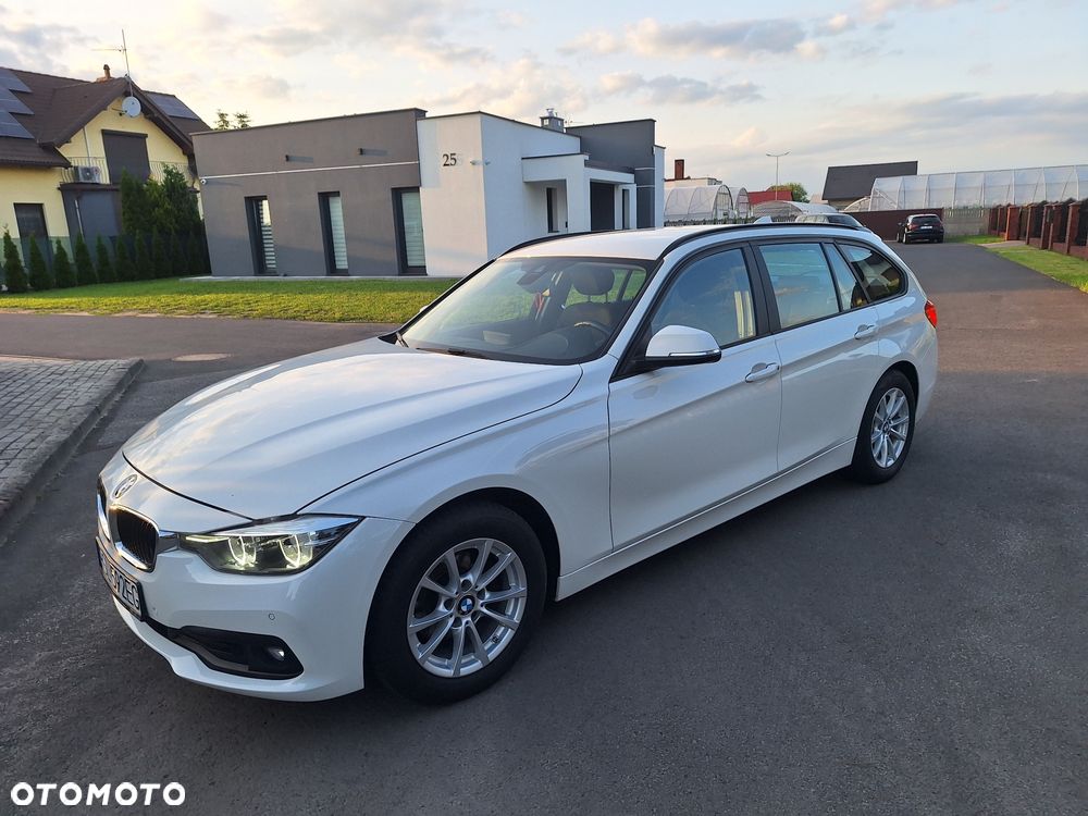 BMW Seria 3 318d Business Edition - 1