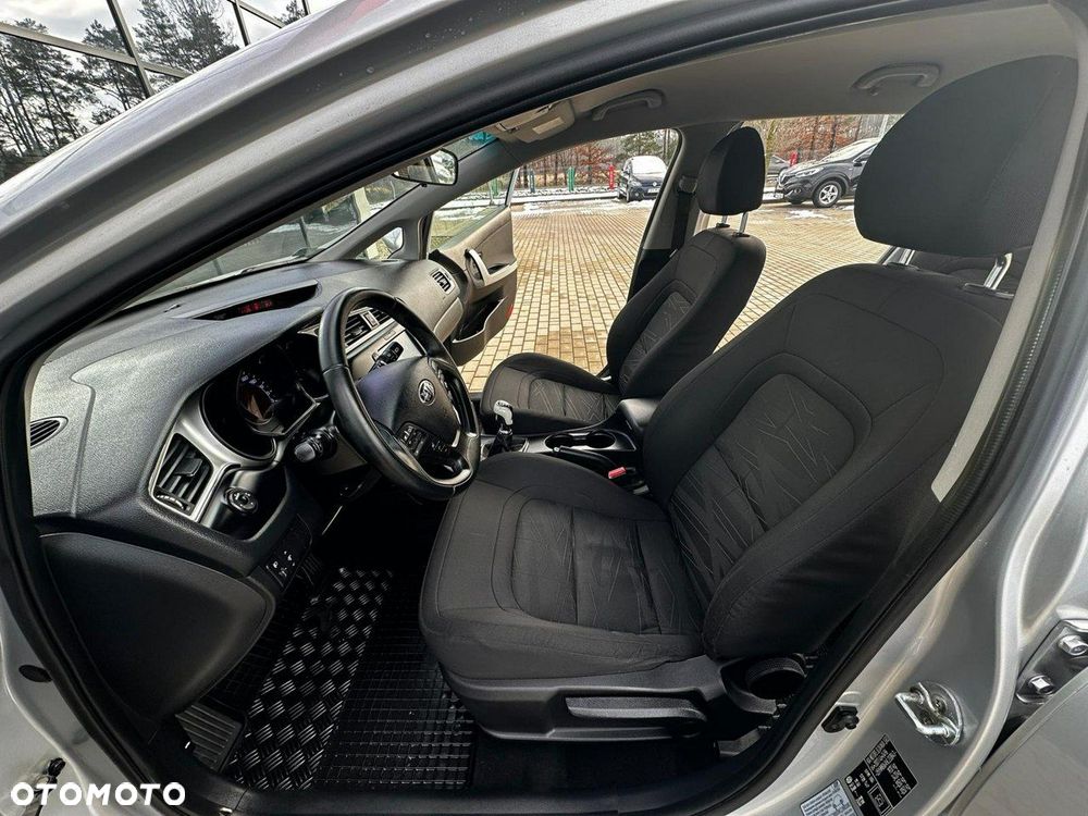 Kia Ceed 1.6 CRDi L - 11