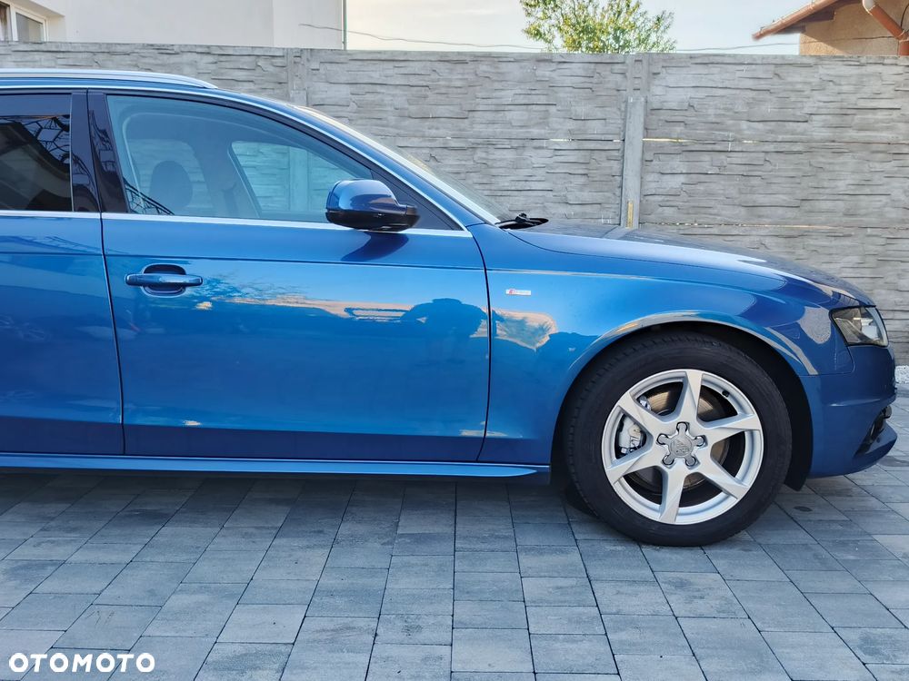 Audi A4 Avant 2.0 TDI DPF quattro S line Sportpaket (plus) - 36