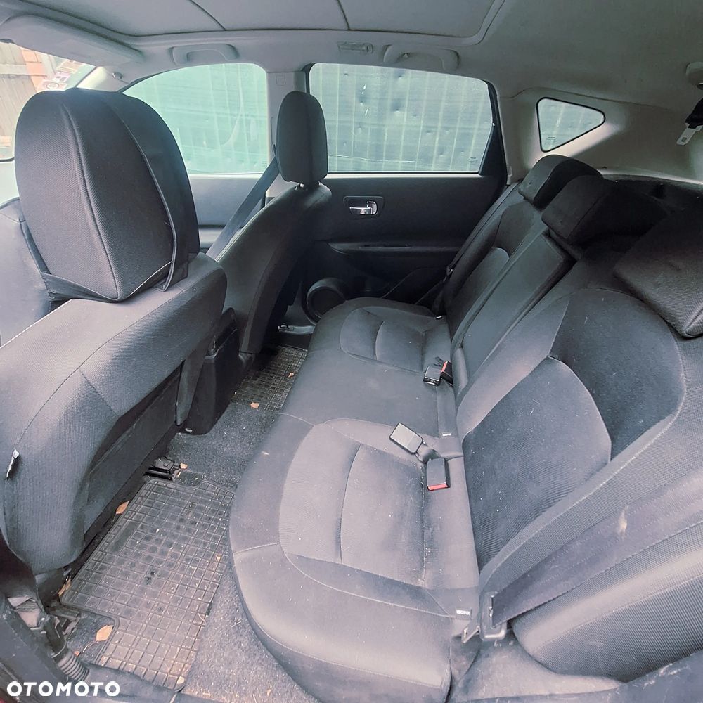 Nissan Qashqai - 2
