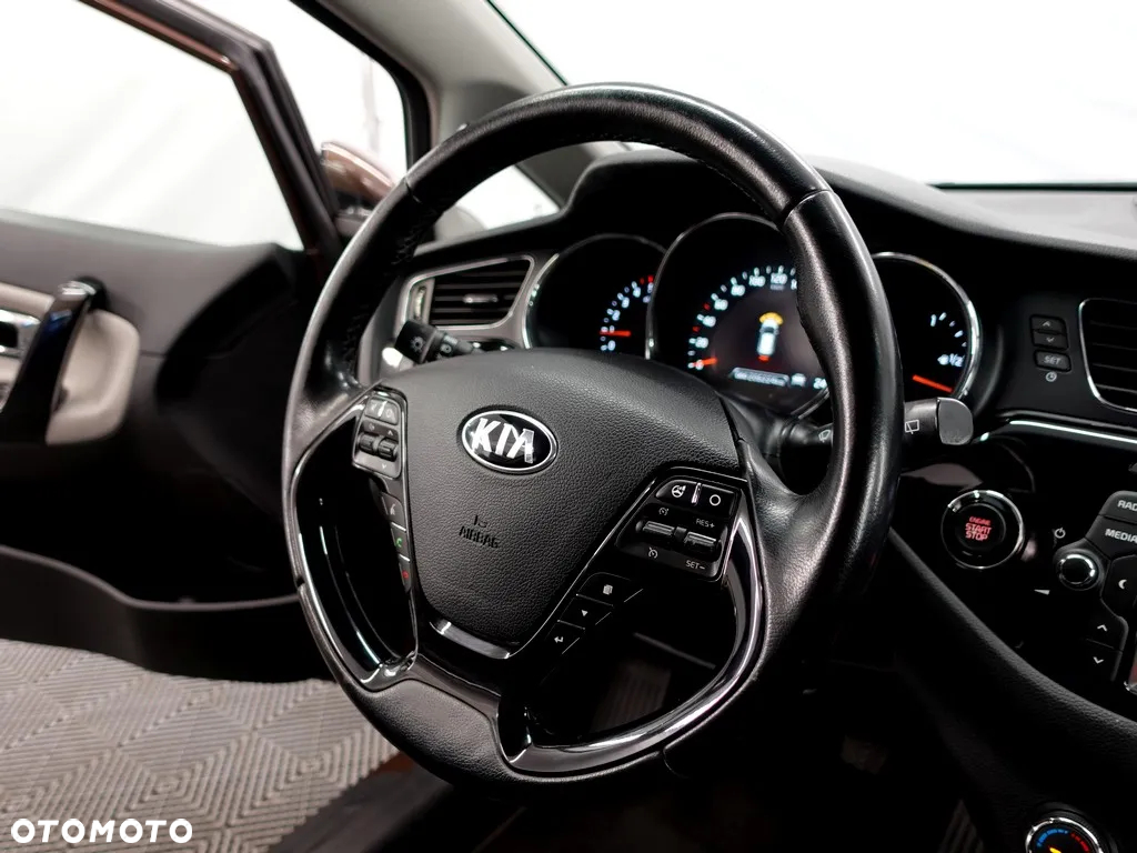 Kia Ceed Cee'd 1.6 CRDi Business Line - 19