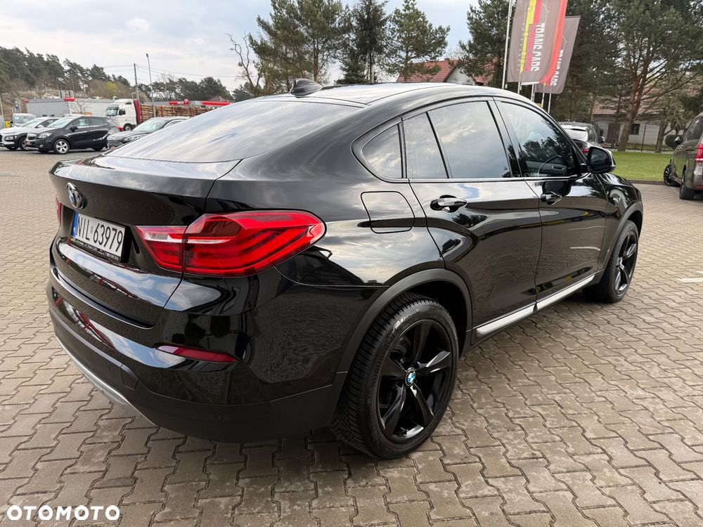 BMW X4 xDrive20d xLine - 10