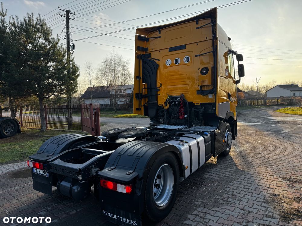 Renault 3xT480 high cab - 9