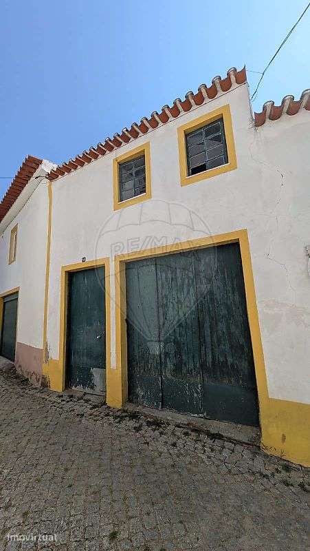 Moradia T2 para venda - Grande imagem: 2/19