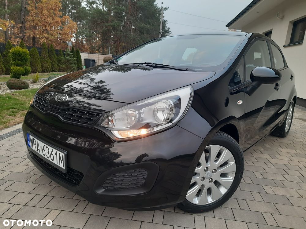 Kia Rio - 3
