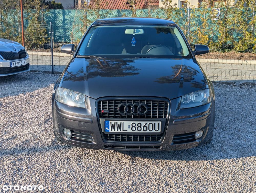 Audi A3 Sportback 2.0 TFSI (DSG) S tronic S line Sportpaket plus - 2