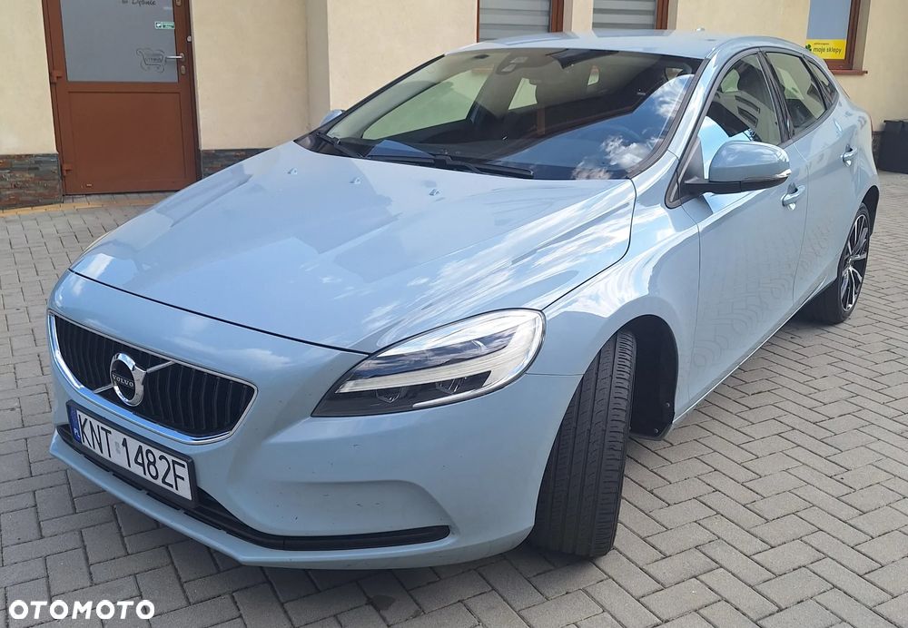 Volvo V40 D2 Momentum - 11