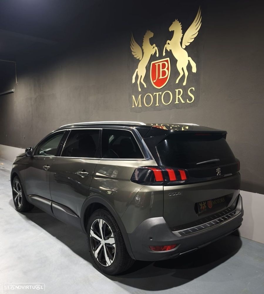 Peugeot 5008 - 4