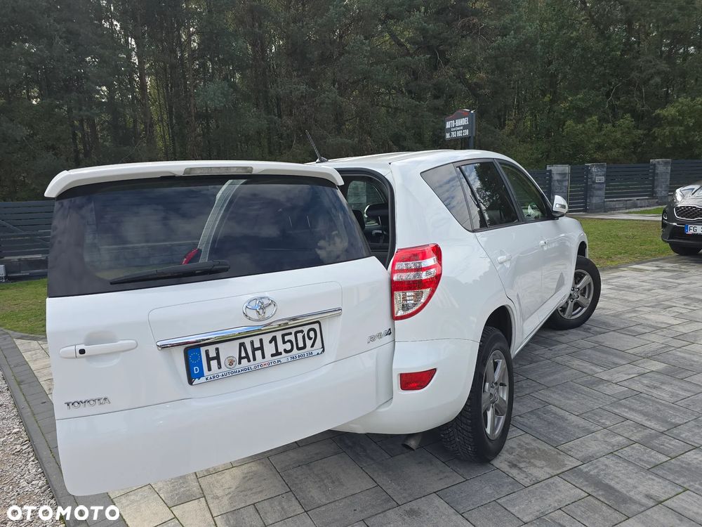Toyota RAV4 2.0 VVT-i Premium - 18