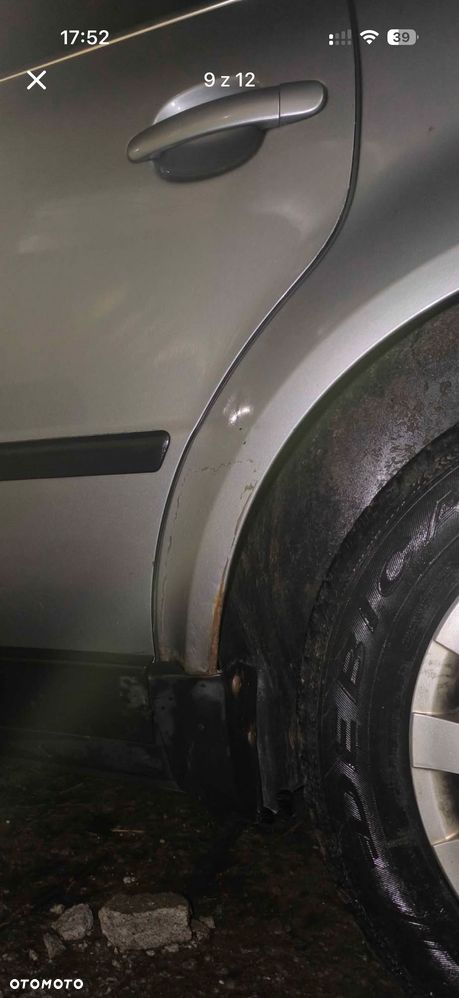 Volkswagen Passat 1.9 TDI Comfortline - 9