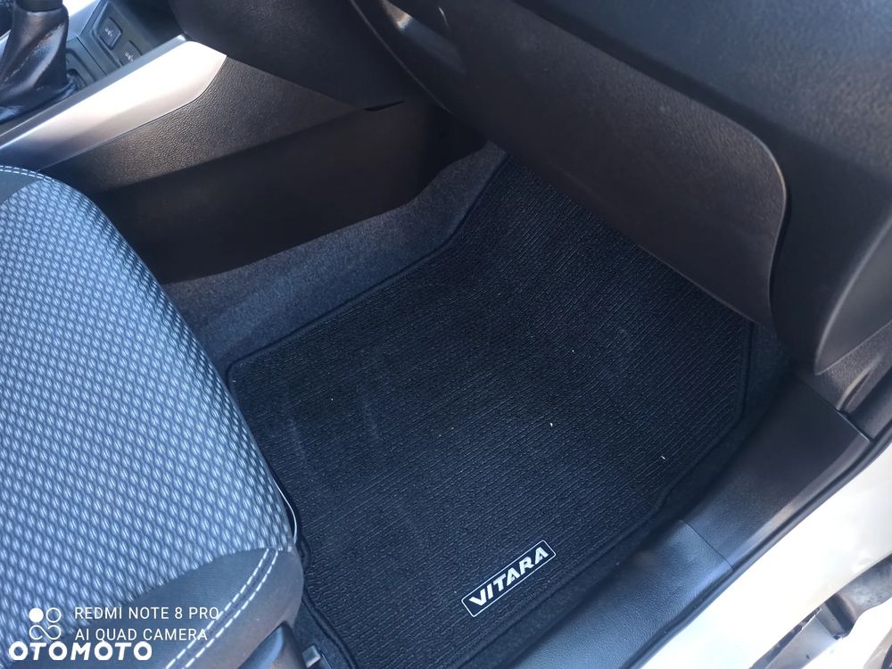 Suzuki Vitara 1.5 Strong Hybrid Premium 2WD AGS - 18