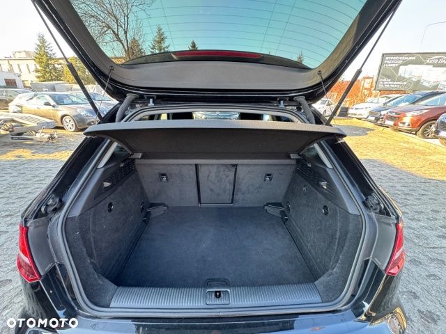 Audi A3 Sportback - 8