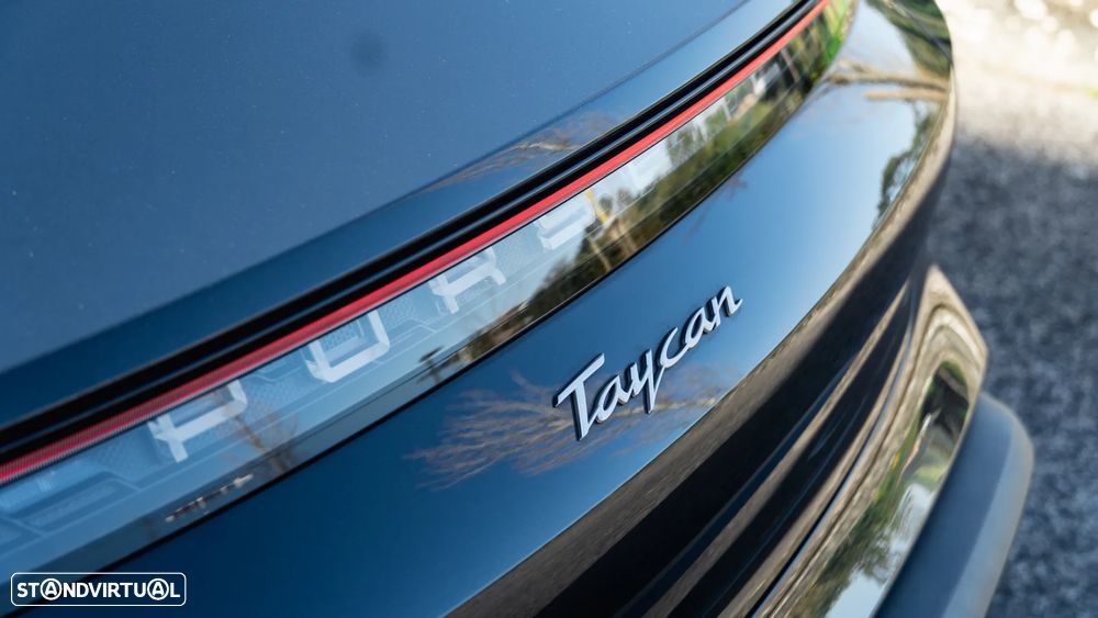 Porsche Taycan Standard - 10