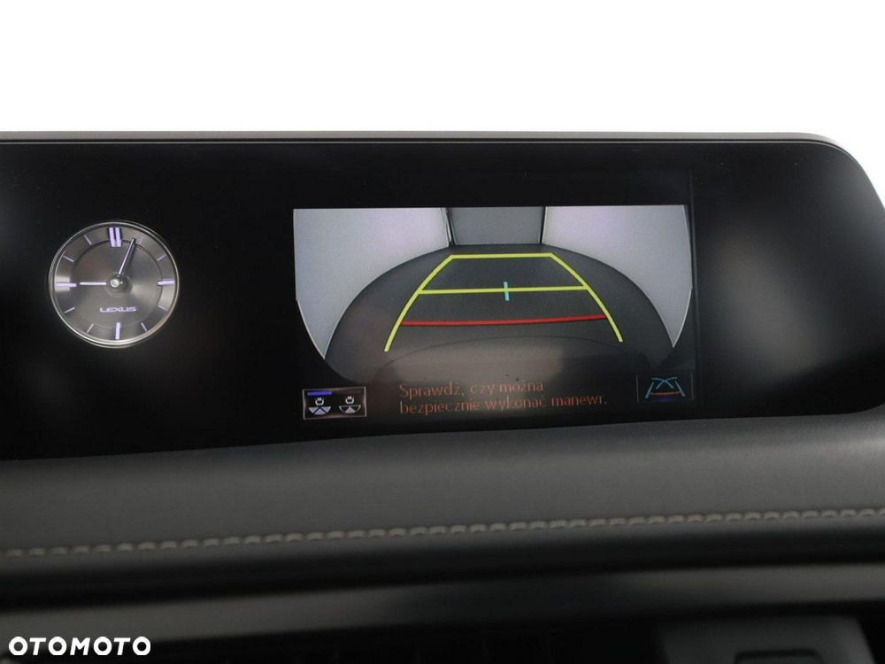 Lexus UX 250h Business Edition - 25