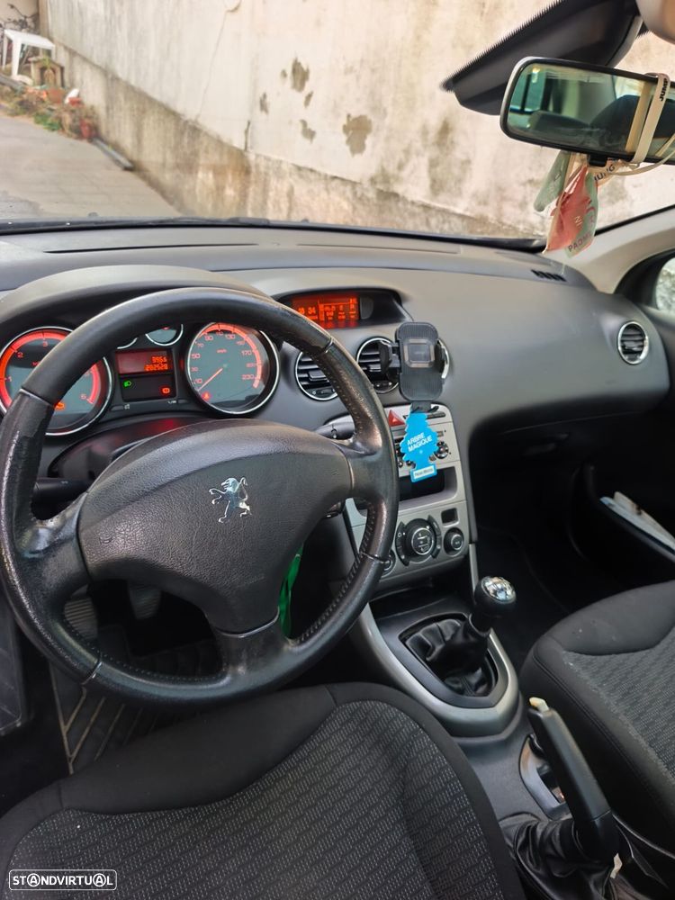 Peugeot 308 - 10