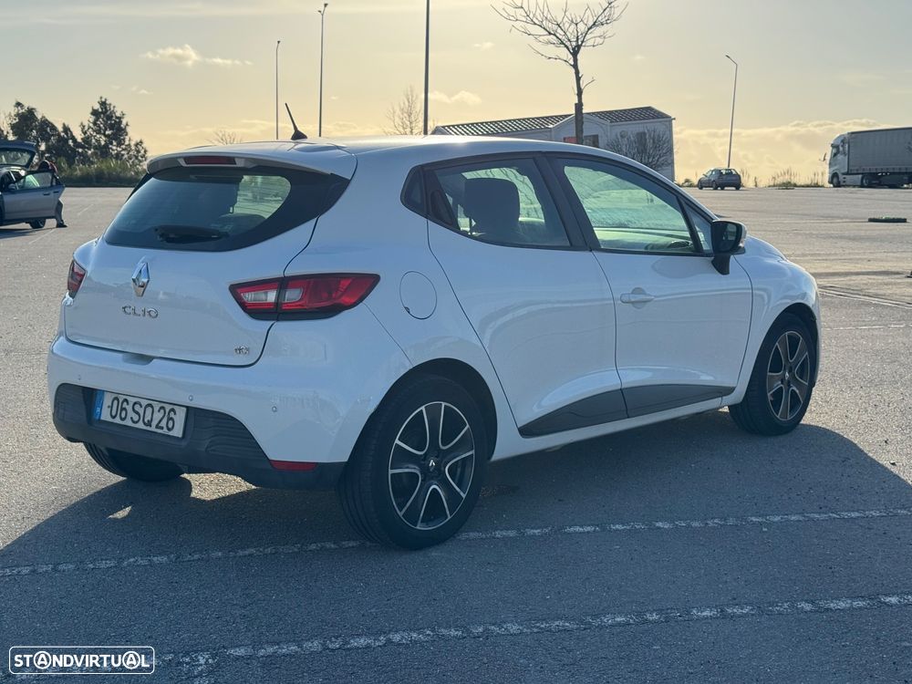 Renault Clio dCi 90 Dynamique - 3