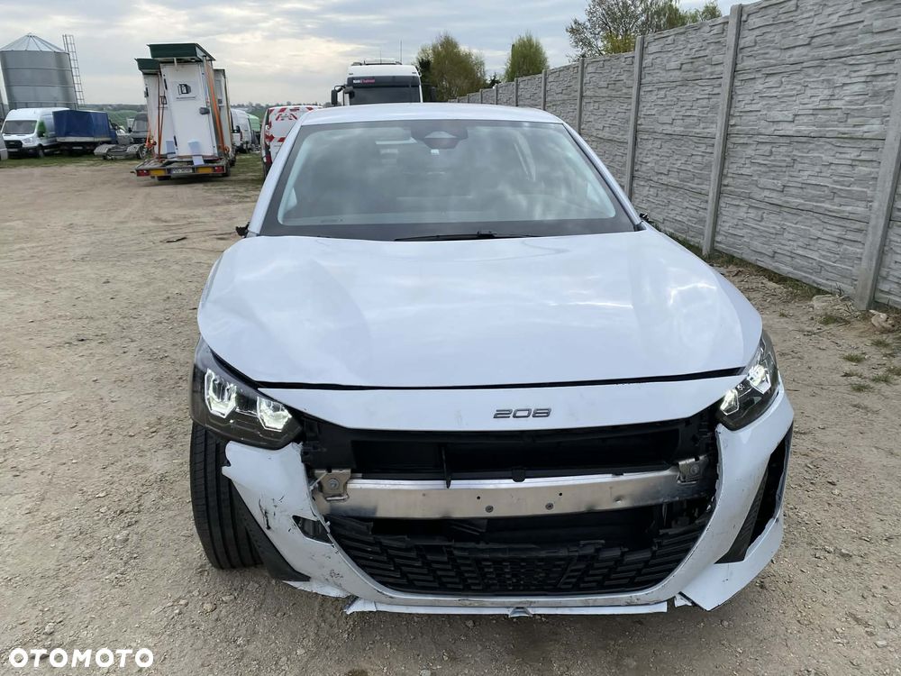 Peugeot 208 Elektromotor 156 Allure - 22