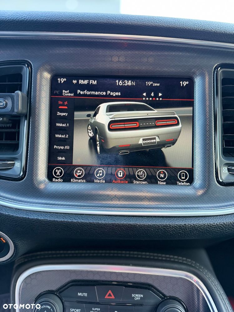 Dodge Challenger Automatik R/T Plus Scat Pack - 12