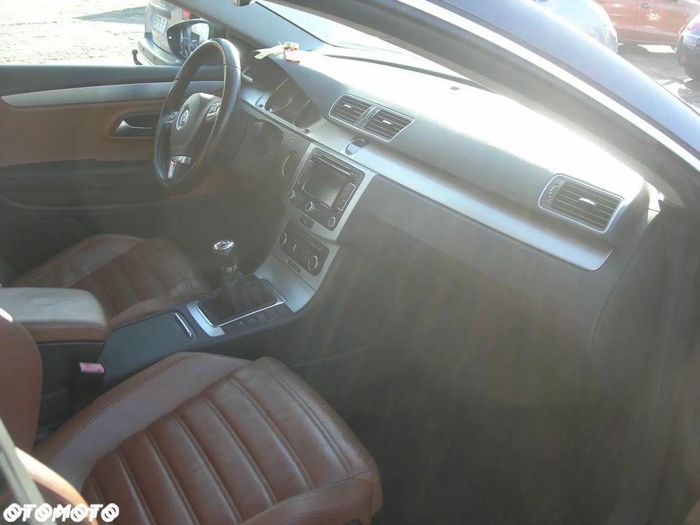 Volkswagen Passat CC 2.0 TDI DPF BMT - 21