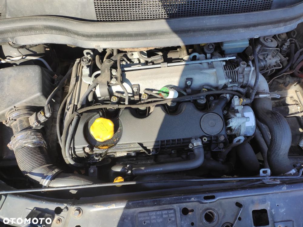 Opel Zafira B 1.9 CDTI Z19DTL Skrzynia 6b M32 H4 Z20R Maska Błotnik Drzwi Zderzak - 8