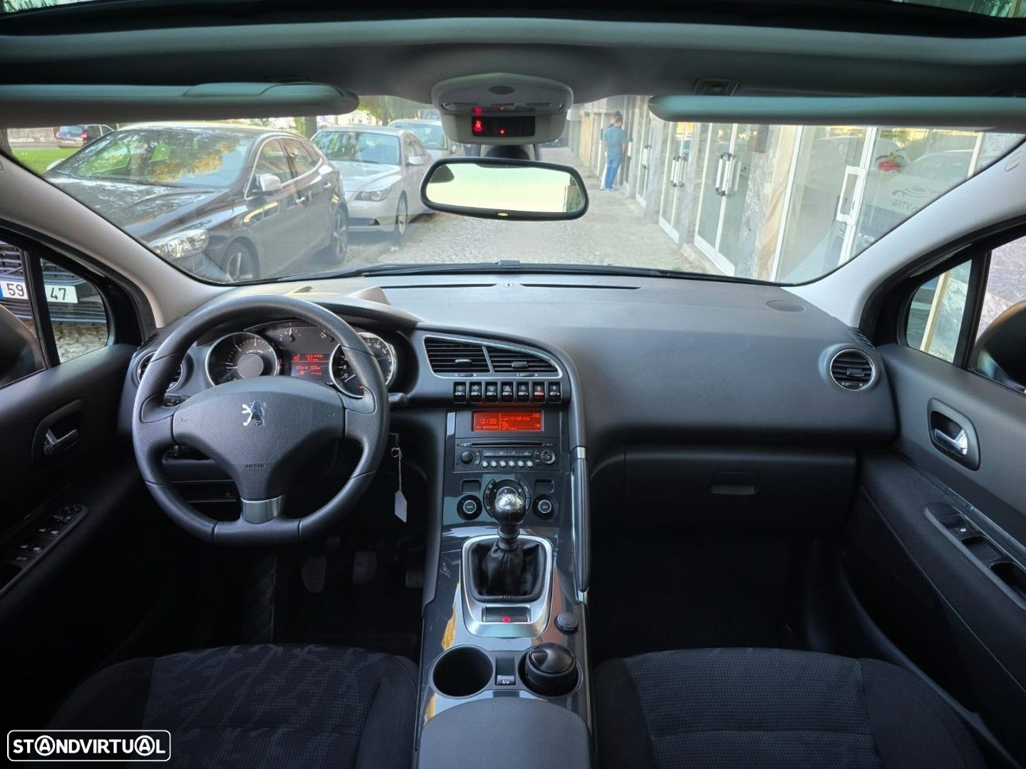Peugeot 3008 1.6 HDi Premium - 16