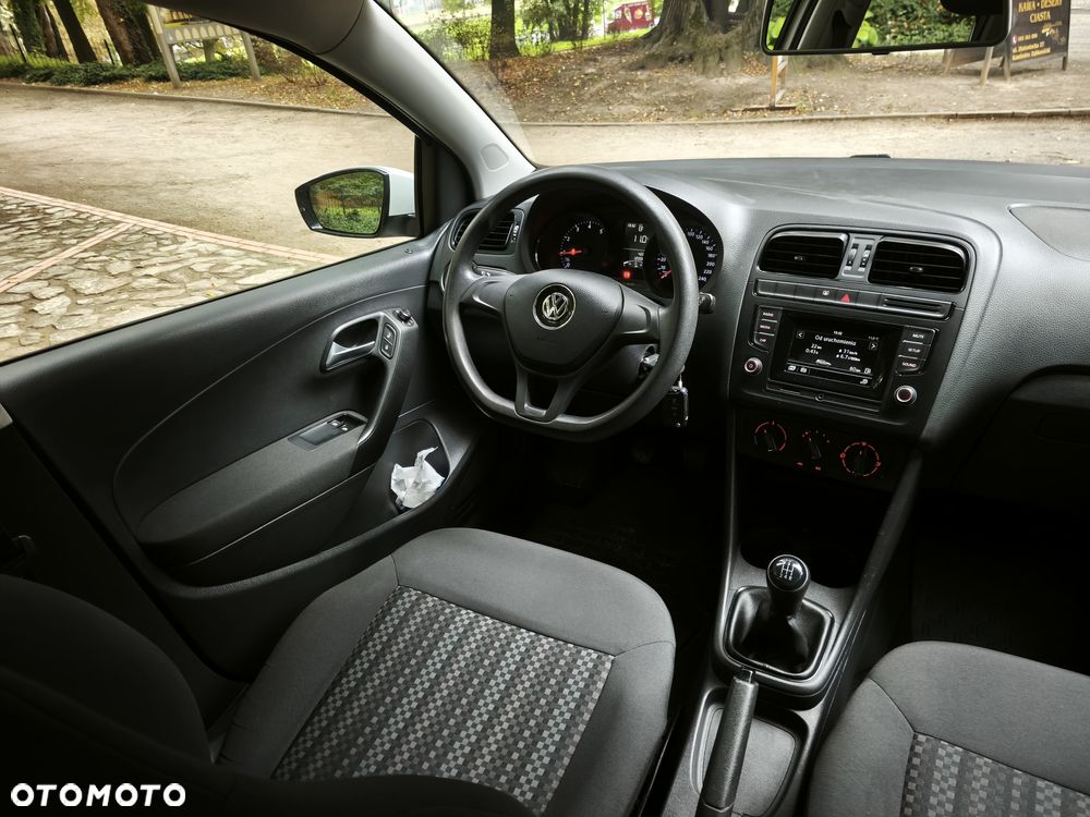 Volkswagen Polo 1.0 BMT Trendline - 11