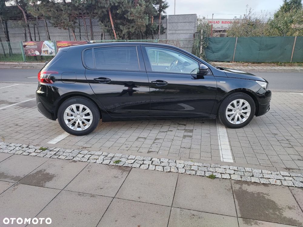 Peugeot 308 - 5