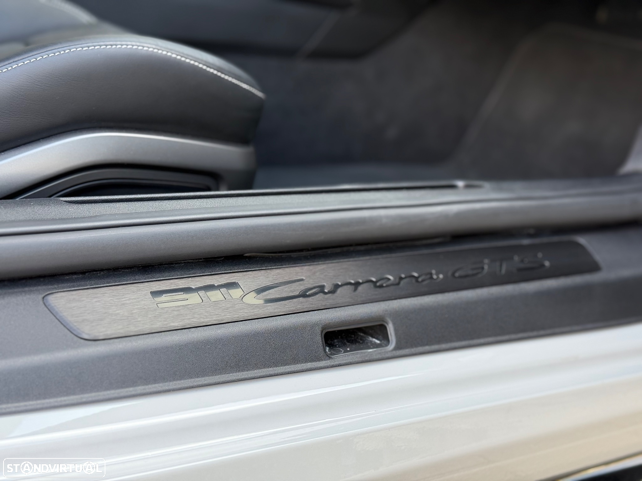 Porsche 911 (992) Carrera GTS PDK - 25
