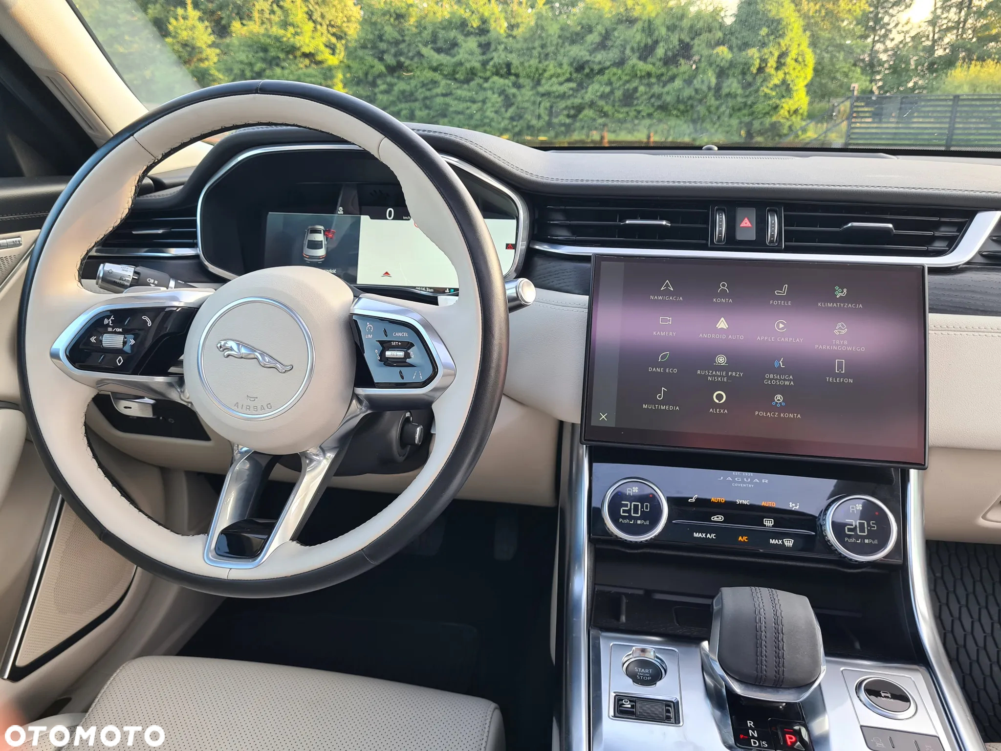 Jaguar XF 2.0 P250 SE - 11