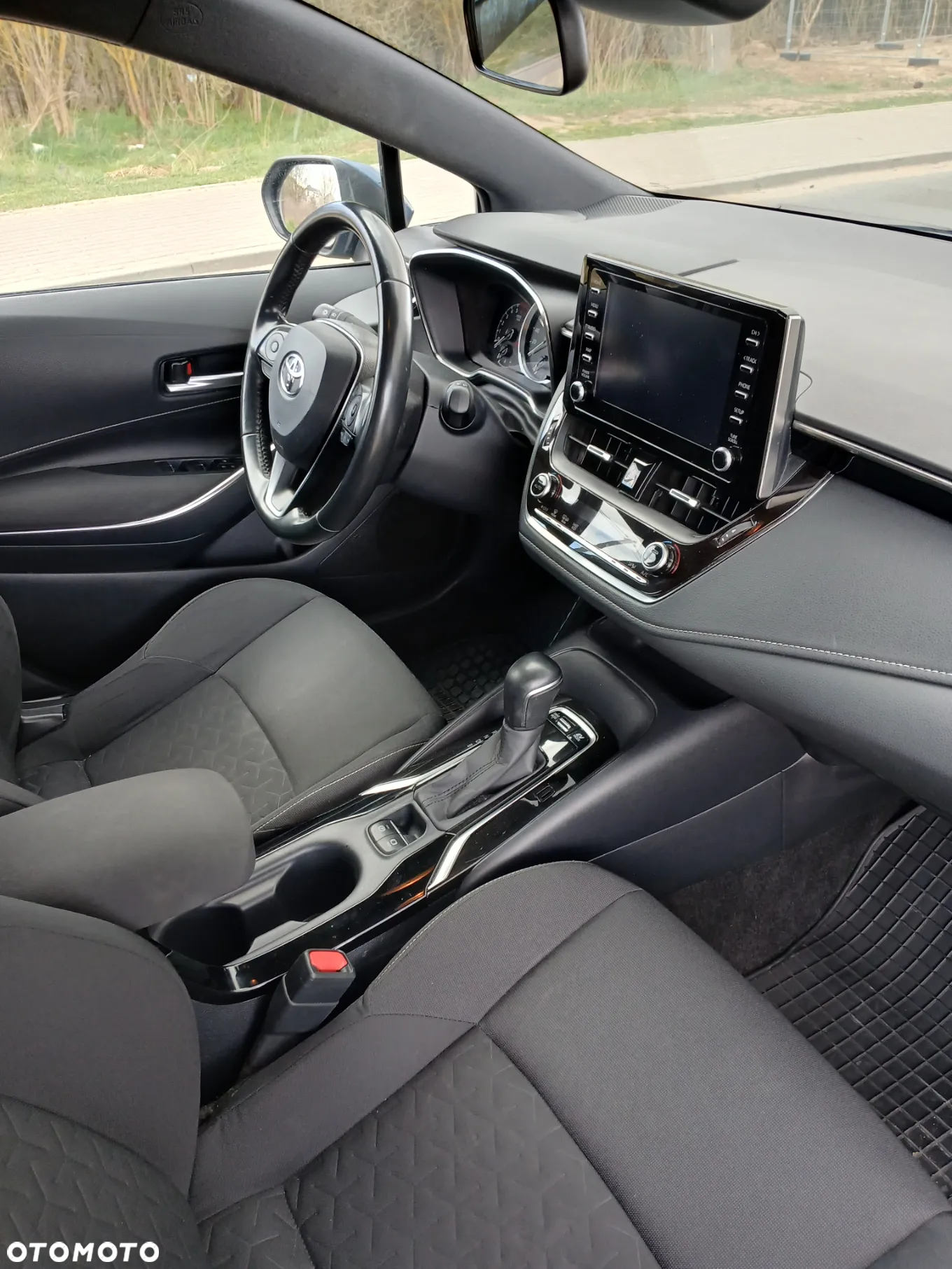 Toyota Corolla 1.8 Hybrid Active - 15