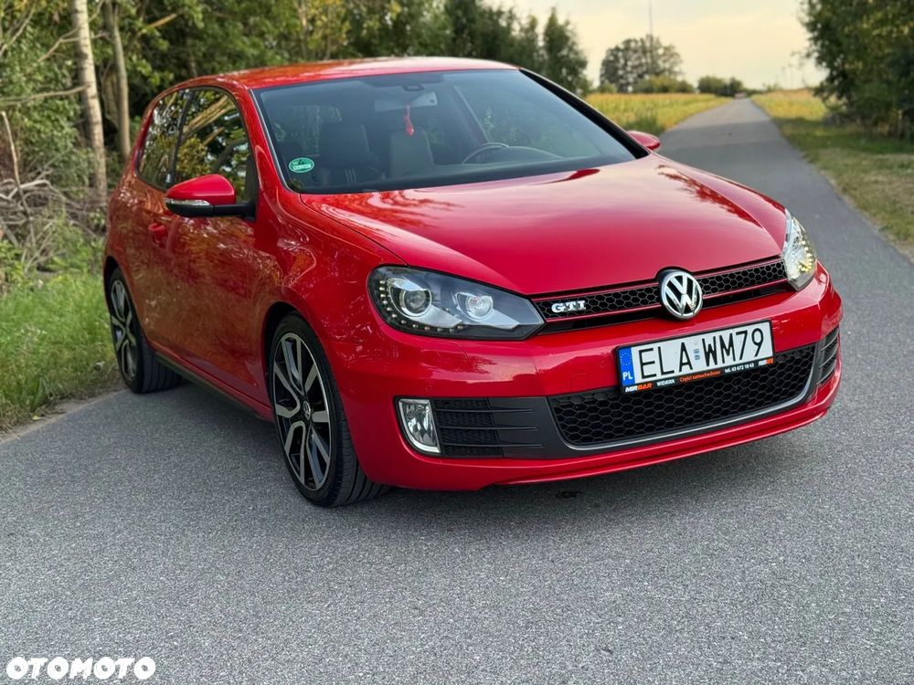 Volkswagen Golf 2.0 GTI adidas - 4